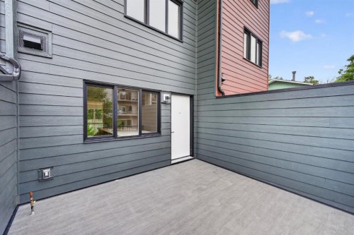 2022 12 Avenue Sw, Calgary, AB - Outdoor With Exterior