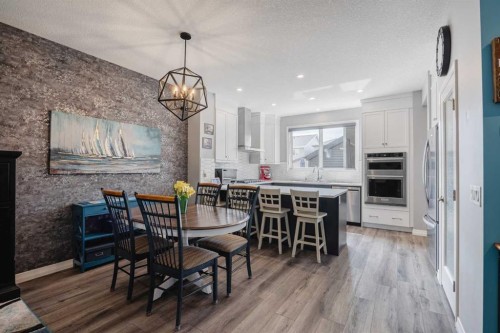 85 Legacy Glen Point Se, Calgary, AB - Indoor Photo Showing Dining Room