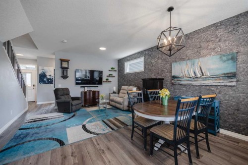 85 Legacy Glen Point Se, Calgary, AB - Indoor Photo Showing Other Room