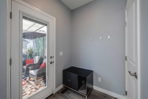 85 Legacy Glen Point Se, Calgary, AB - Indoor Photo Showing Other Room