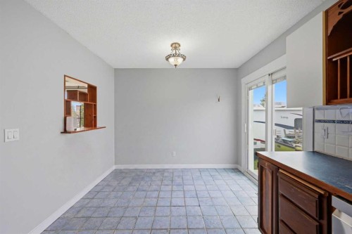 7 Falshire Close Ne, Calgary, AB - Indoor