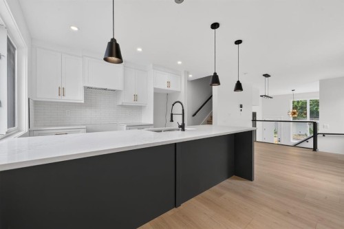 2024 12 Avenue Sw, Calgary, AB - Indoor Photo Showing Kitchen With Upgraded Kitchen