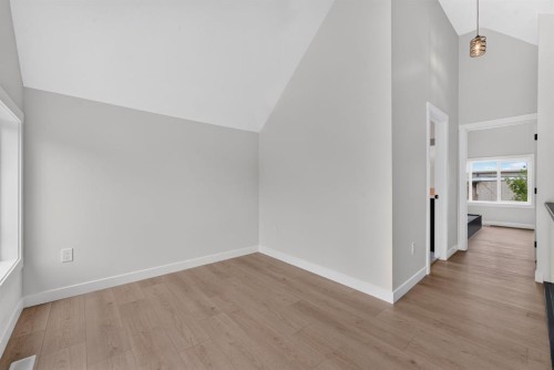 2024 12 Avenue Sw, Calgary, AB - Indoor Photo Showing Other Room