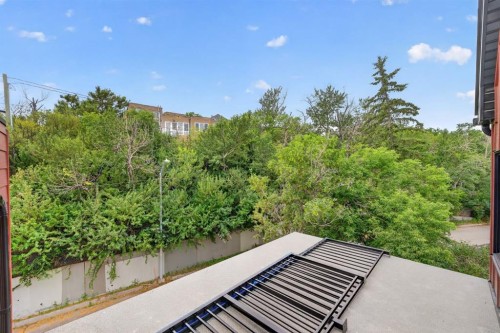 2024 12 Avenue Sw, Calgary, AB - Outdoor