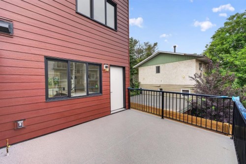 2024 12 Avenue Sw, Calgary, AB - Outdoor With Exterior