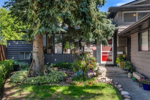 35 Rundlemere Place Ne, Calgary, AB - Outdoor