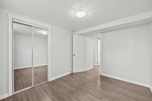 875 Pinecliff Drive Ne, Calgary, AB - Indoor Photo Showing Other Room