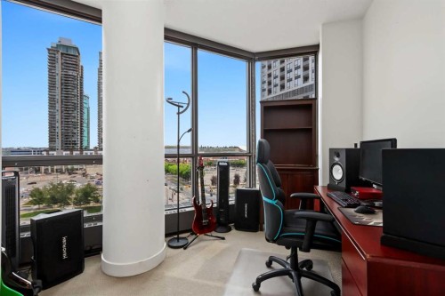 705-220 12 Avenue Se, Calgary, AB - Indoor Photo Showing Office