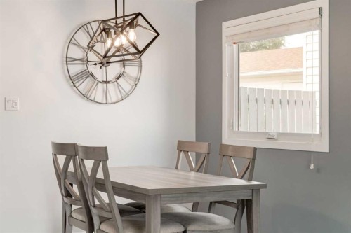 6223 Silver Ridge Drive Nw, Calgary, AB - Indoor Photo Showing Dining Room