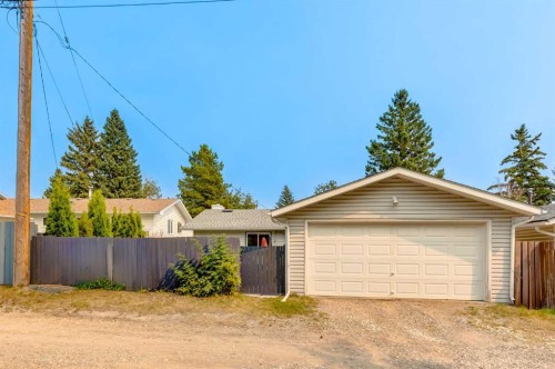 6223 Silver Ridge Drive Nw, Calgary, AB - Outdoor