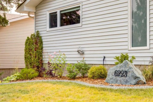 6223 Silver Ridge Drive Nw, Calgary, AB - Outdoor With Exterior