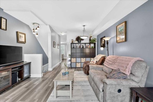1016-121 Copperpond Common Se, Calgary, AB - Indoor Photo Showing Living Room