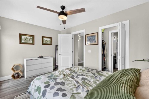 1016-121 Copperpond Common Se, Calgary, AB - Indoor Photo Showing Bedroom