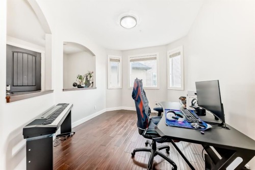40 Cooperstown Place Sw, Airdrie, AB - Indoor Photo Showing Office
