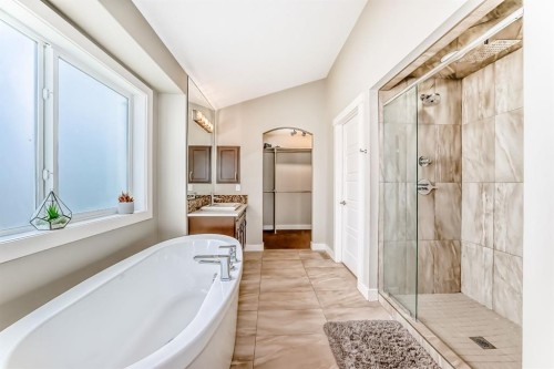 40 Cooperstown Place Sw, Airdrie, AB - Indoor Photo Showing Bathroom