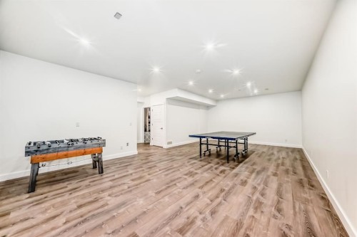 40 Cooperstown Place Sw, Airdrie, AB - Indoor Photo Showing Other Room