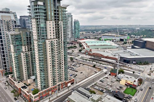 2403-210 15 Avenue Se, Calgary, AB - Outdoor With View