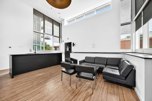 2403-210 15 Avenue Se, Calgary, AB - Indoor