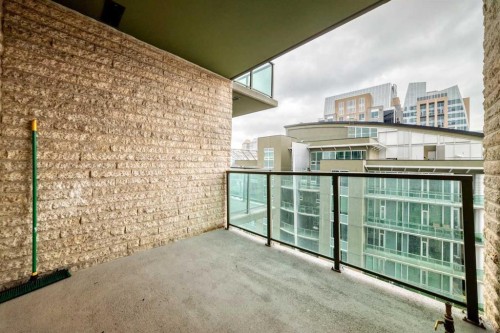 2403-210 15 Avenue Se, Calgary, AB - Outdoor With Exterior