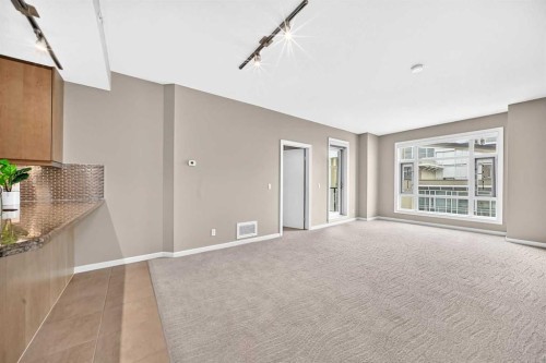 2403-210 15 Avenue Se, Calgary, AB - Indoor Photo Showing Other Room