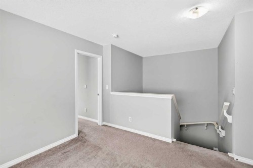 30 Yorkville Boulevard Sw, Calgary, AB - Indoor Photo Showing Other Room