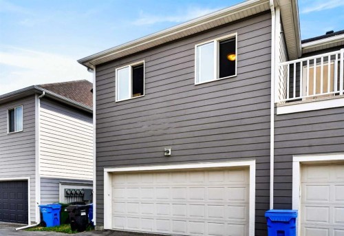 30 Yorkville Boulevard Sw, Calgary, AB - Outdoor With Exterior