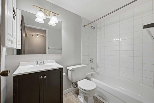 228 Berwick Drive Nw, Calgary, AB - Indoor Photo Showing Bathroom