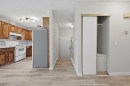 228 Berwick Drive Nw, Calgary, AB  - Indoor Photo Showing Kitchen 