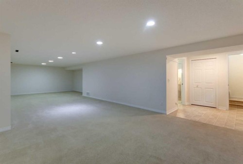 328 86 Avenue Se, Calgary, AB - Indoor