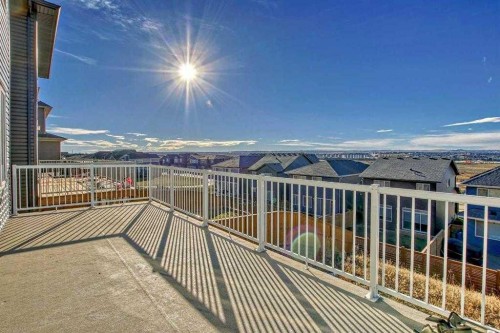 155 Lucas Terrace Nw, Calgary, AB - Outdoor