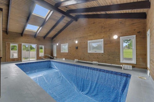 2930 Oakmoor Crescent Sw, Calgary, AB - Indoor Photo Showing Other Room With In Ground Pool