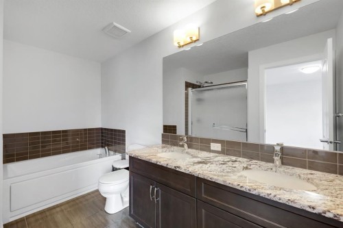 56 Corner Meadows Park Ne, Calgary, AB - Indoor Photo Showing Bathroom