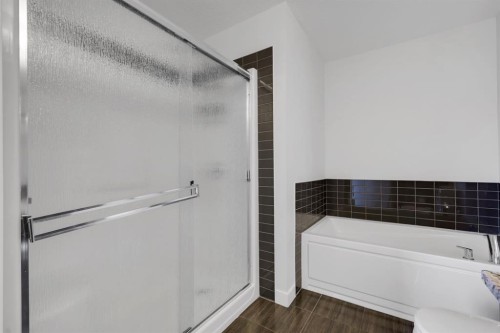 56 Corner Meadows Park Ne, Calgary, AB - Indoor Photo Showing Bathroom