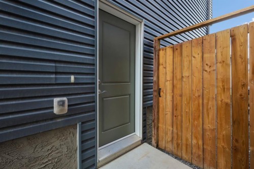 56 Corner Meadows Park Ne, Calgary, AB - Outdoor