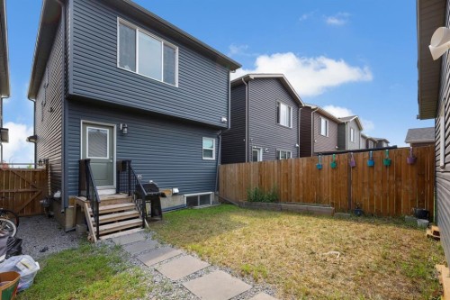 56 Corner Meadows Park Ne, Calgary, AB - Outdoor With Exterior