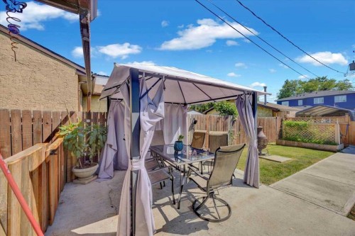 6131 33 Avenue Nw, Calgary, AB - Outdoor
