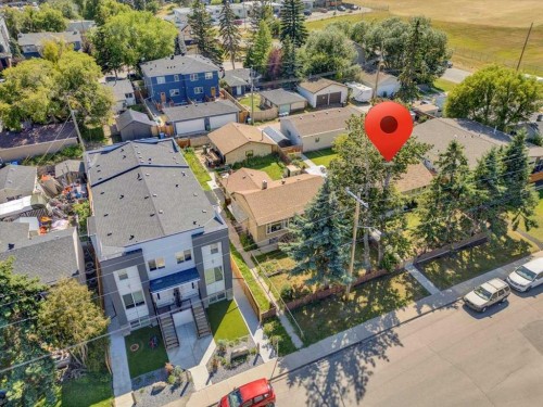 6131 33 Avenue Nw, Calgary, AB - Outdoor With View
