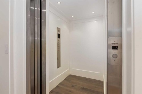 212 Hawk'S Landing Rise, Priddis Greens, AB - Indoor