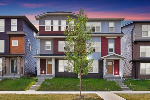 533 Savanna Boulevard Ne, Calgary, AB - Outdoor With Facade