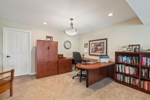 204 Sunset Square, Cochrane, AB - Indoor Photo Showing Office