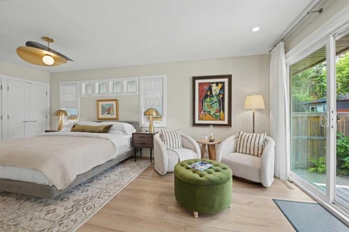 3809 Parkhill Street Sw, Calgary, AB - Indoor Photo Showing Bedroom