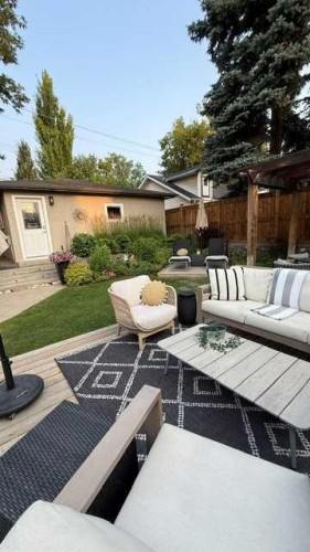 3809 Parkhill Street Sw, Calgary, AB - Outdoor With Deck Patio Veranda