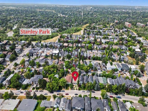 3809 Parkhill Street Sw, Calgary, AB - Outdoor With View