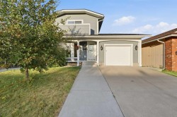 4712 60 Street NE Calgary, AB T1Y 5E8