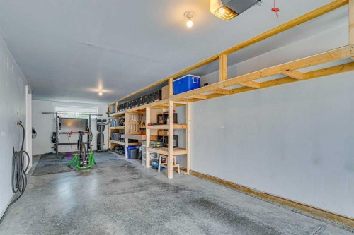 102 Shawnee Common Sw, Calgary, AB - Indoor