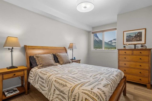 307-1505 Spring Creek Gate, Canmore, AB - Indoor Photo Showing Bedroom