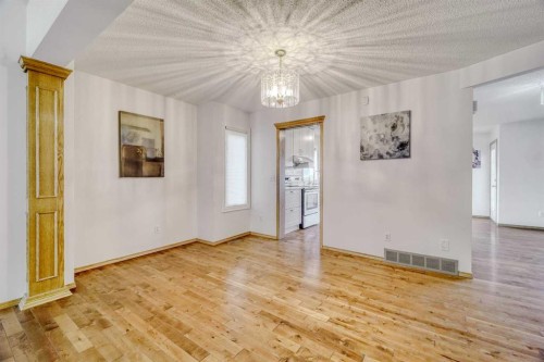 10057 Hamptons Boulevard Nw, Calgary, AB - Indoor Photo Showing Other Room