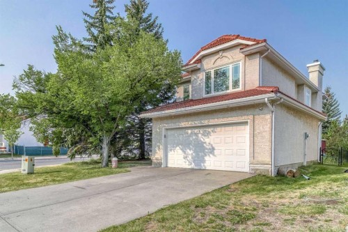 10057 Hamptons Boulevard Nw, Calgary, AB - Outdoor