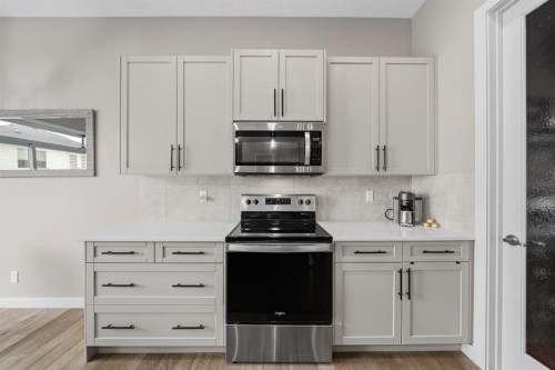 113 Marina Key, Chestermere, AB - Indoor Photo Showing Kitchen