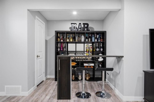 113 Marina Key, Chestermere, AB - Indoor Photo Showing Other Room